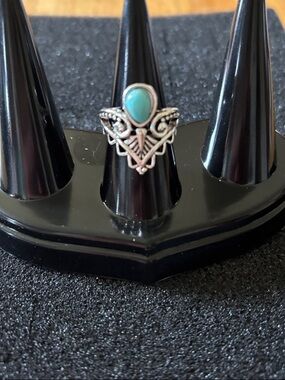 Turquoise Center Silver-Tone Filigree Women's Ring Size 5 NWOT